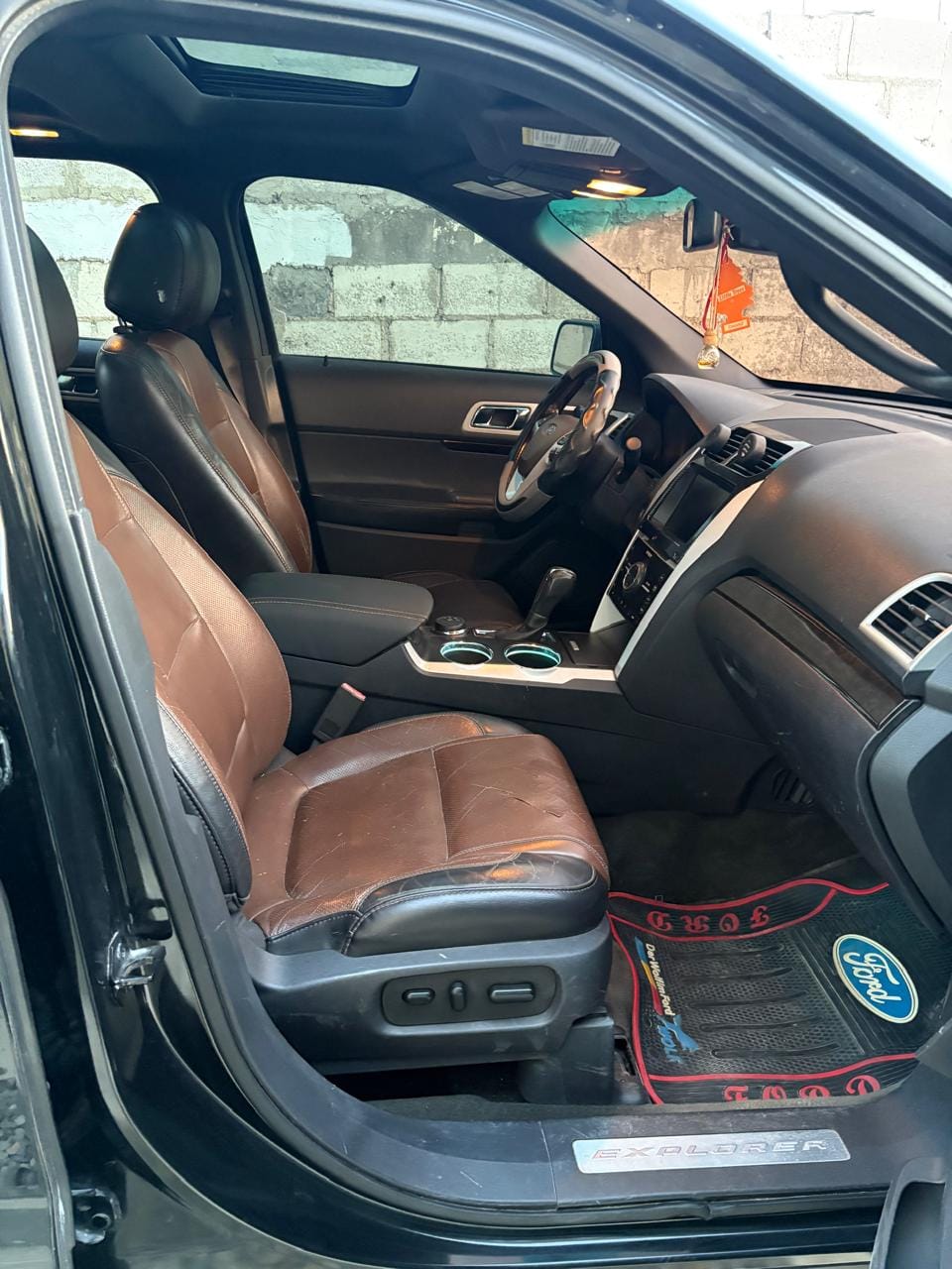 Mi Beta Ford Explorer limited 2014 full — foto 6