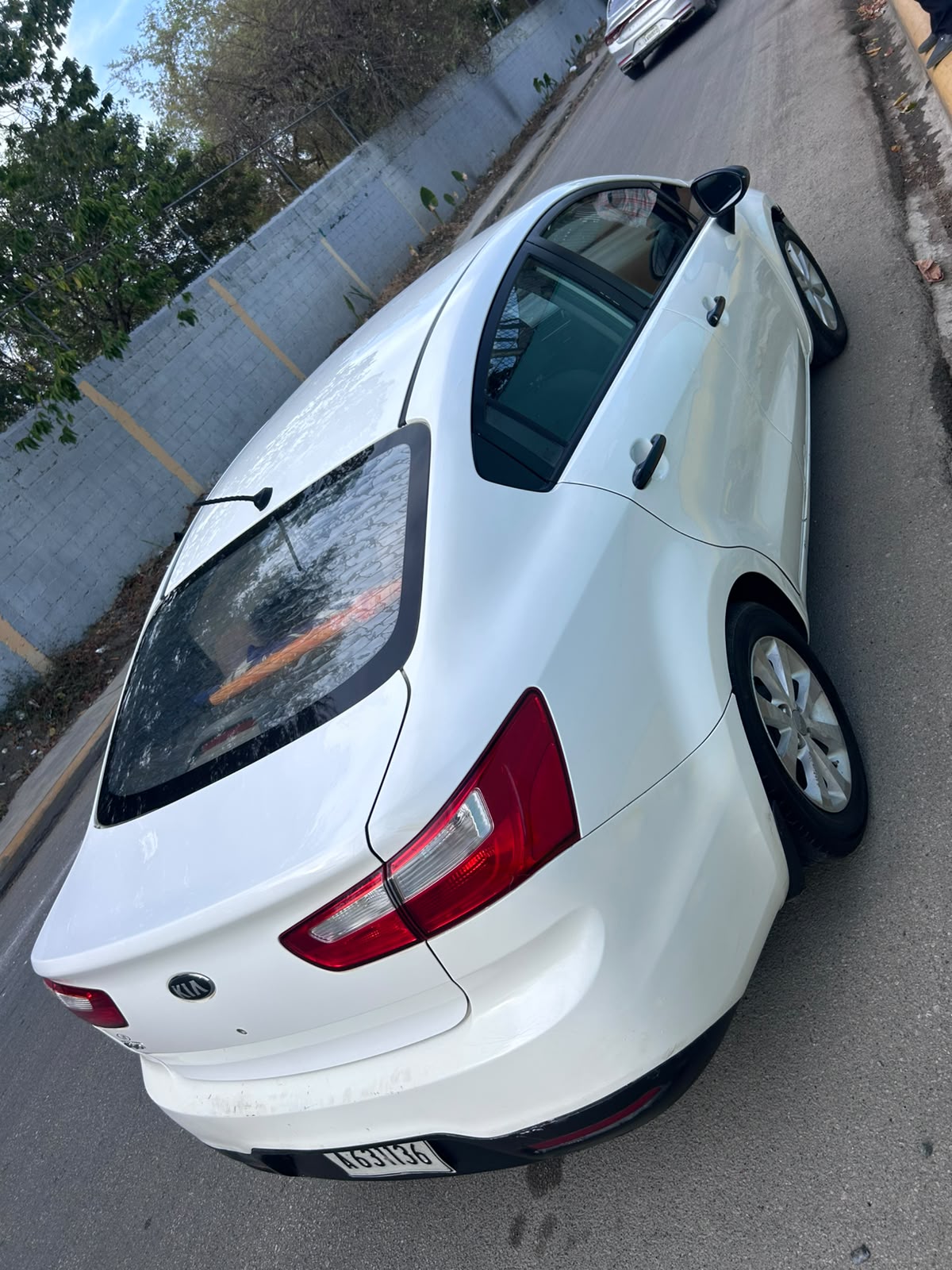 Kia Rio — foto 4