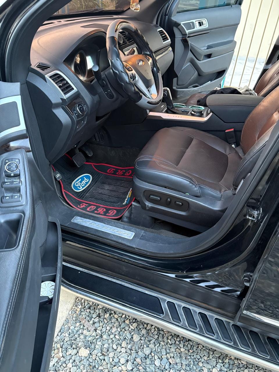 Mi Beta Ford Explorer limited 2014 full — foto 4