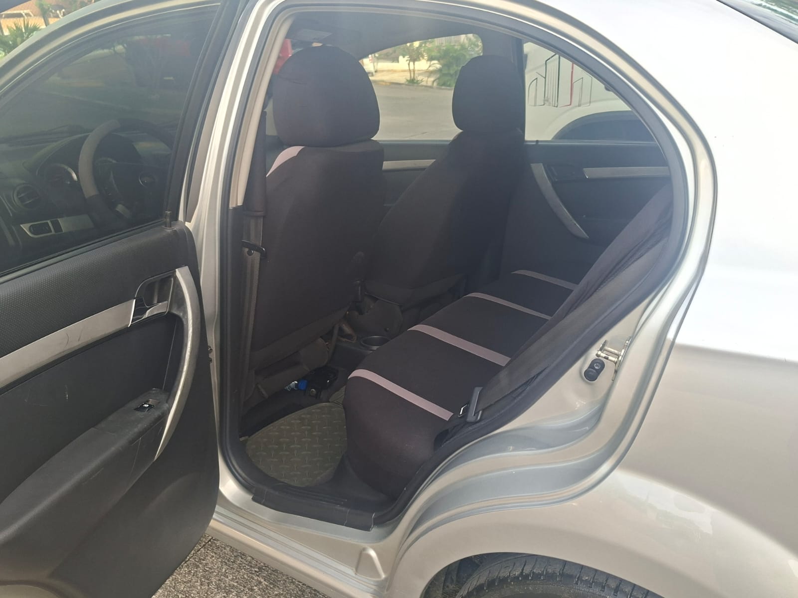 Shevrolet aveo — foto 5